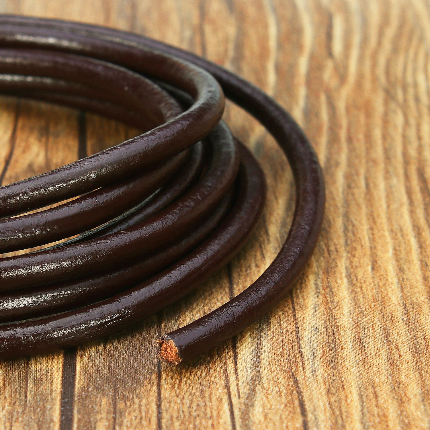 BEADNOVA 5mm Genuine Round Leather Cord Leather Strips for Jewelry