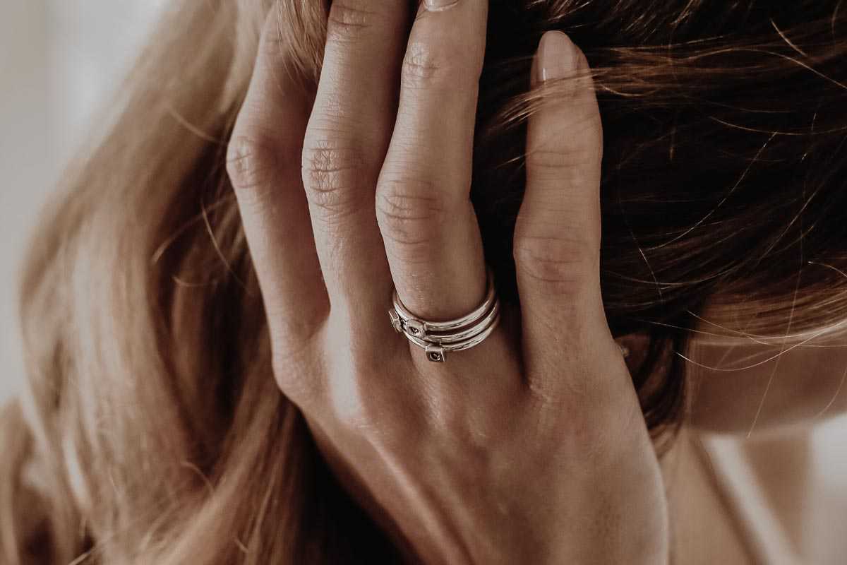 Ring hotsell finger meaning