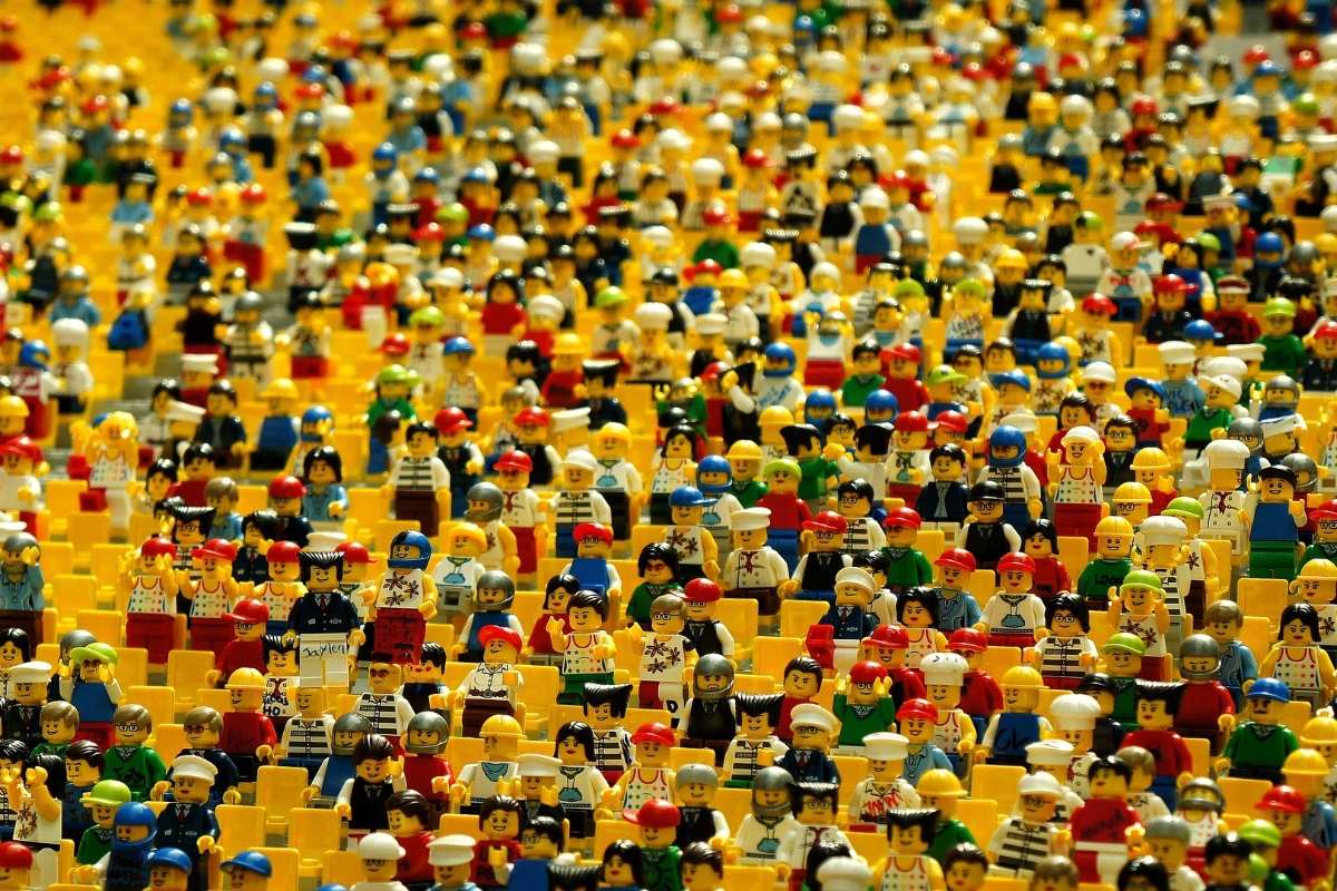 LEGO Party - Awesome & Doable DIY Party Ideas - Beadnova