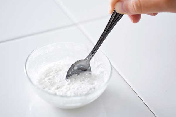 baking soda cleaner