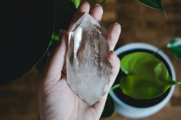 healing-crystal-clear-quartz