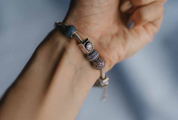 charm-bracelet