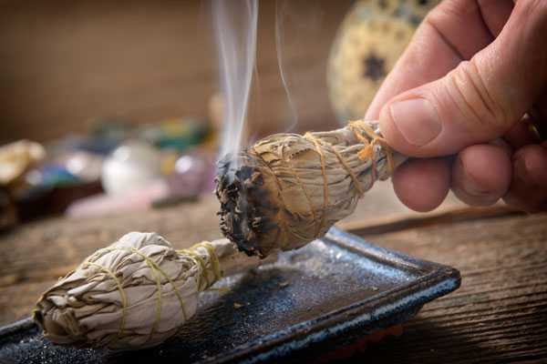 Buring sage incense can help cleansing and purifying gemstones. (Click to buy on Amazon.com)