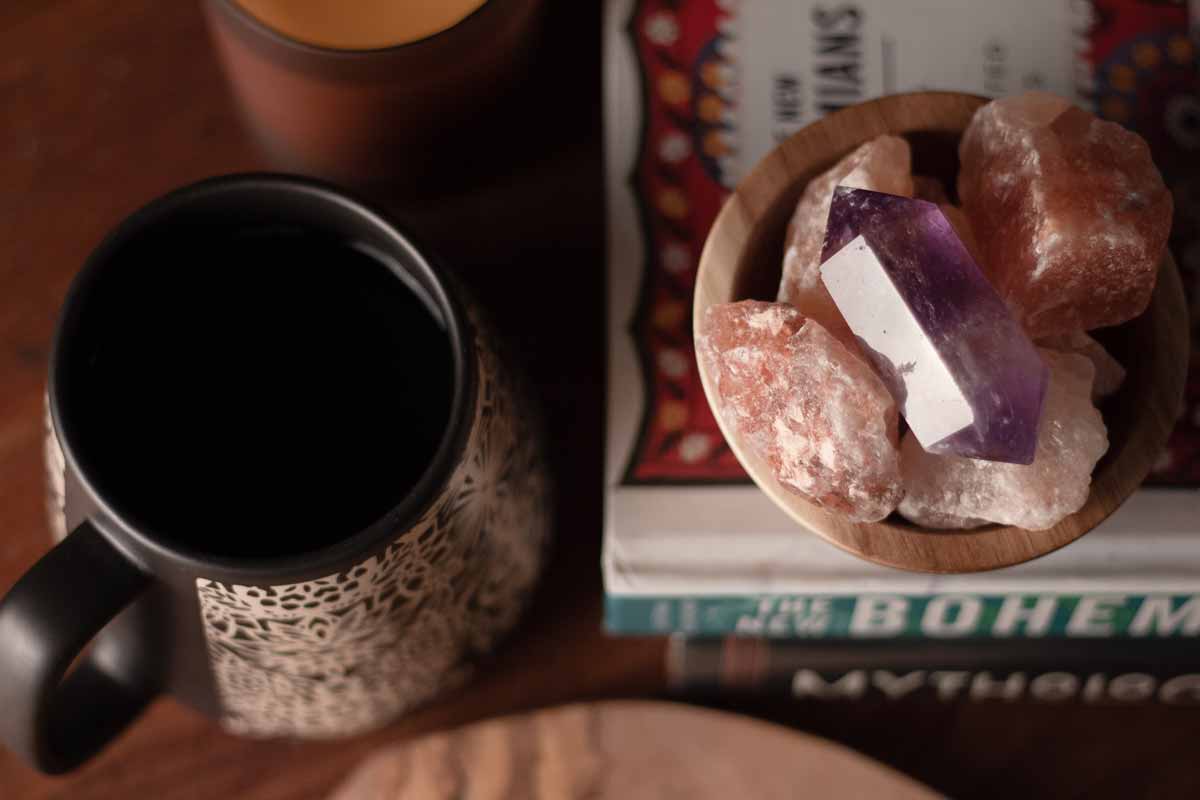 Helpful Tips on Placing Crystals for Bring Good Feng Shui Energy to Your Home & Office