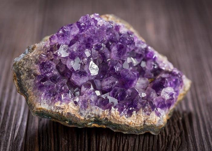 healing-crystal-amethyst